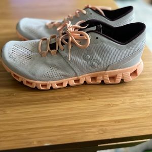 On Cloud X, Size 9, never worn